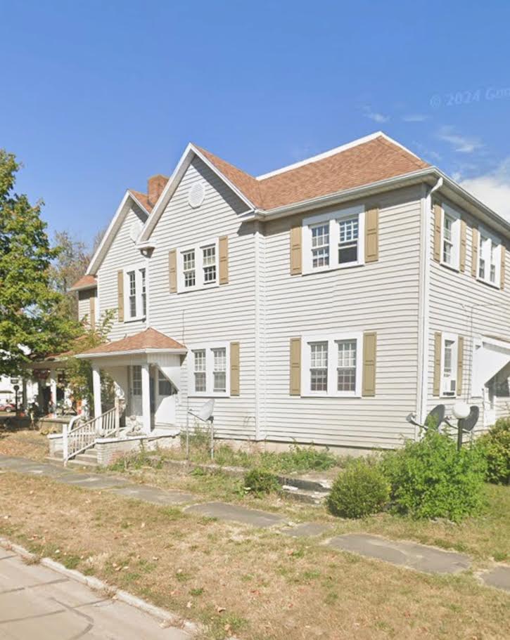 201 E. North Street - 4